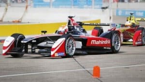Bei der Formel E hört man nur Reifenquietschen und ein lautes Sirren